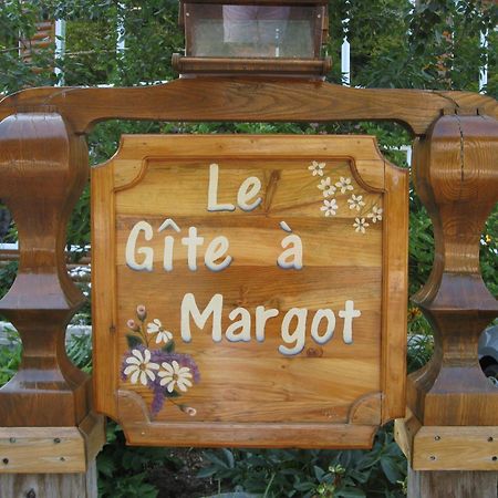Le Gite A Margot Bromont Ngoại thất bức ảnh
